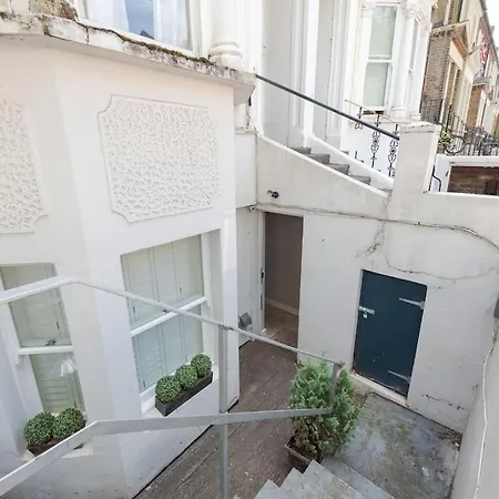 West Kensington By Capital Apartment London Exterior photo